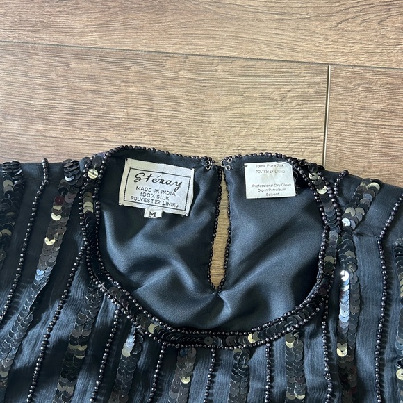 VINTAGE 80s STENAY BLACK SILK SEQUINNED BEADED SHORT SLEEVES TOP IN MEDIUM - Picture 8 of 8